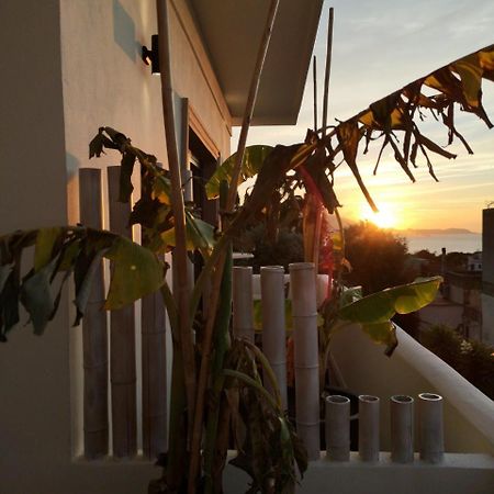 B&B Villa Rosalia โปรชิดา ภายนอก รูปภาพ