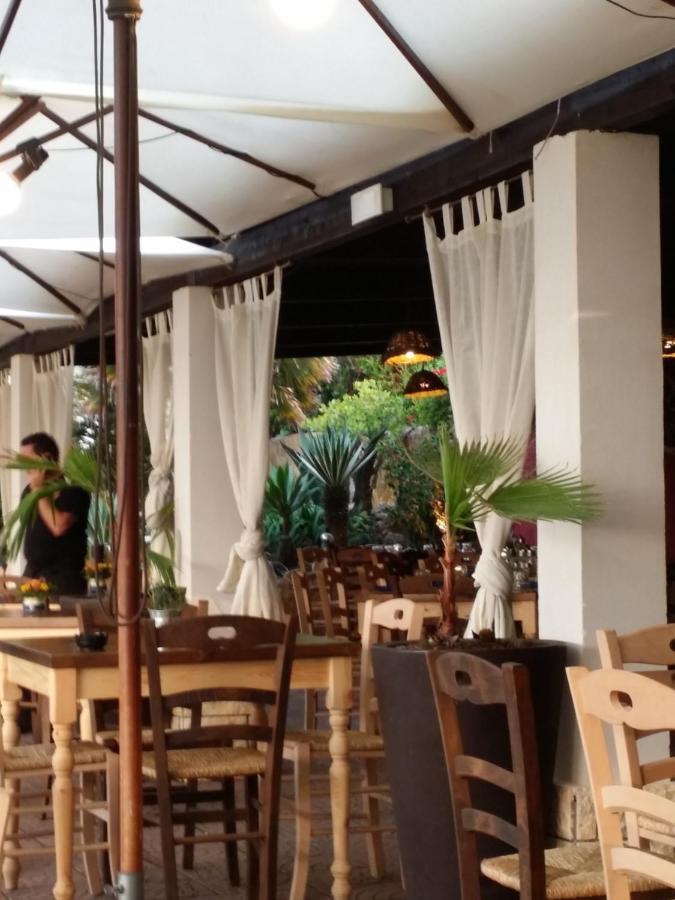 B&B Villa Rosalia โปรชิดา ภายนอก รูปภาพ