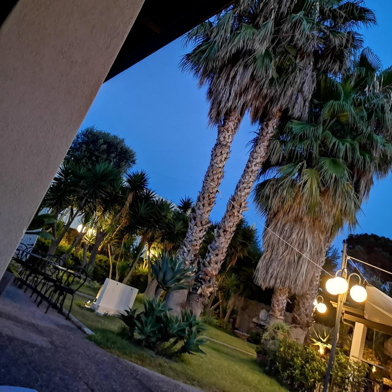 B&B Villa Rosalia โปรชิดา ภายนอก รูปภาพ